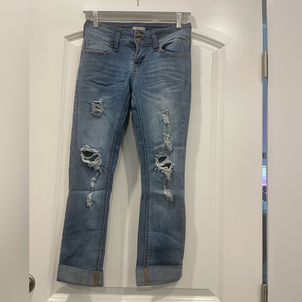 SO Distressed Capri Pants